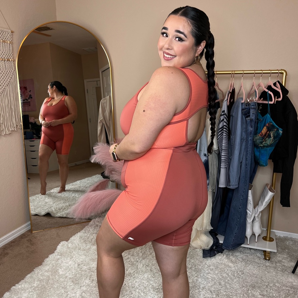Fabletics jumpsuit - Picture 3 of 5